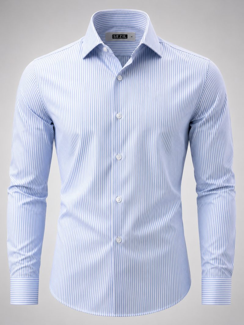 Camisa social listrada azul-claro e branca