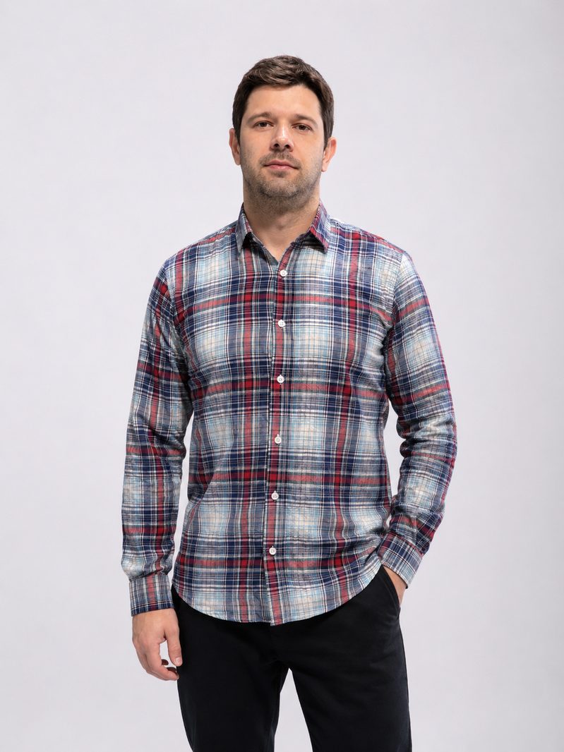 Camisa social xadrez azul e vermelho